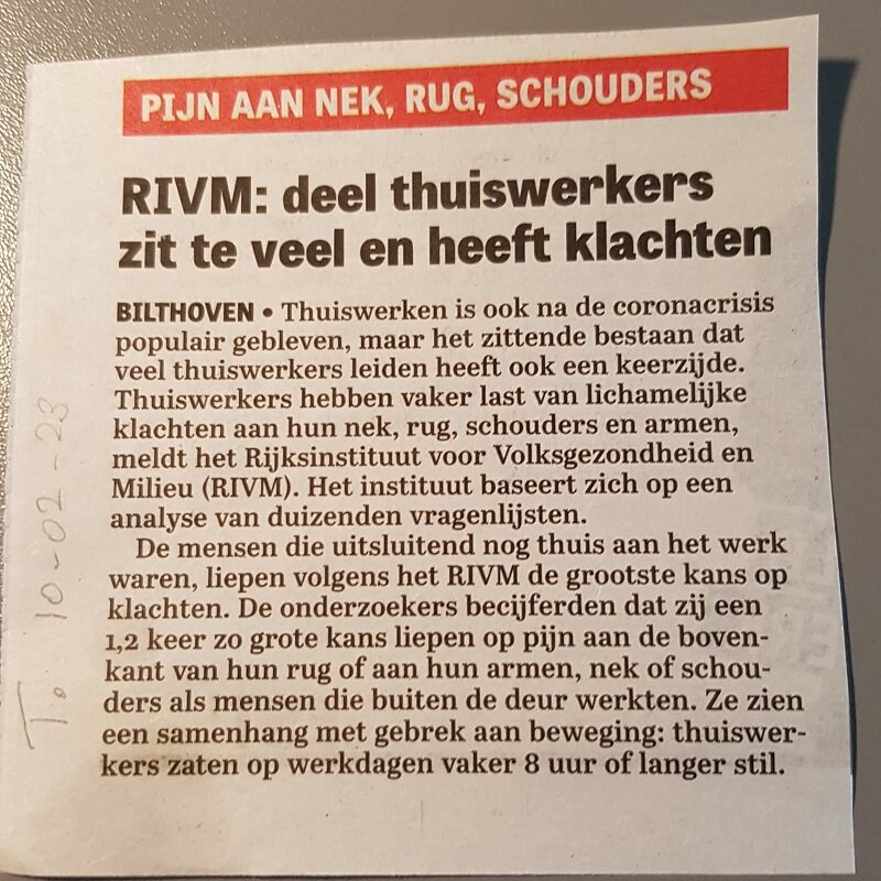 RIVM: Thuiswerker zit te veel en heeft klachten